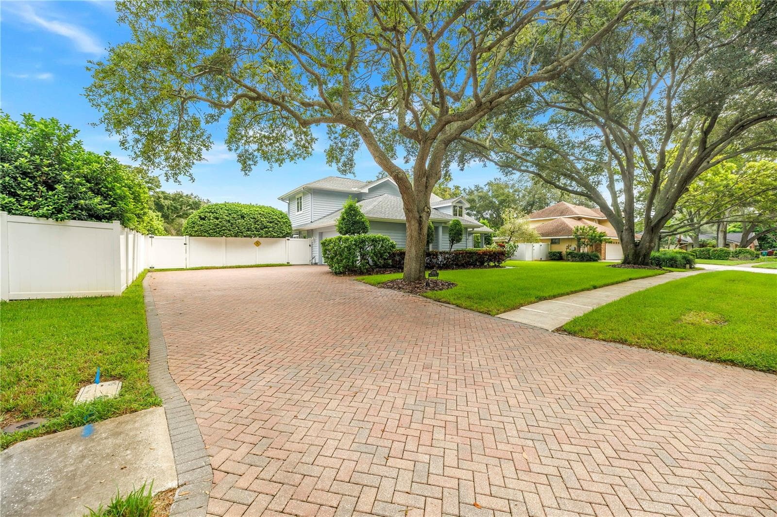 12383 Windtree Blvd photo 4