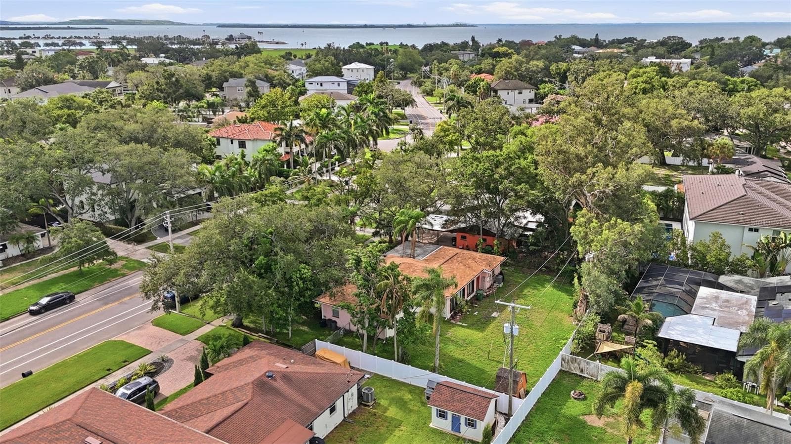 500 W Davis Blvd photo 2