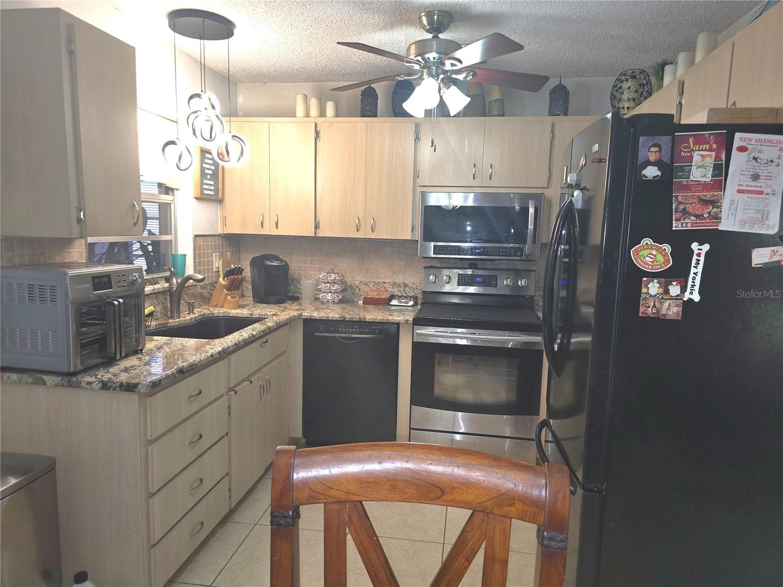 7051 Vallejo Way photo 4