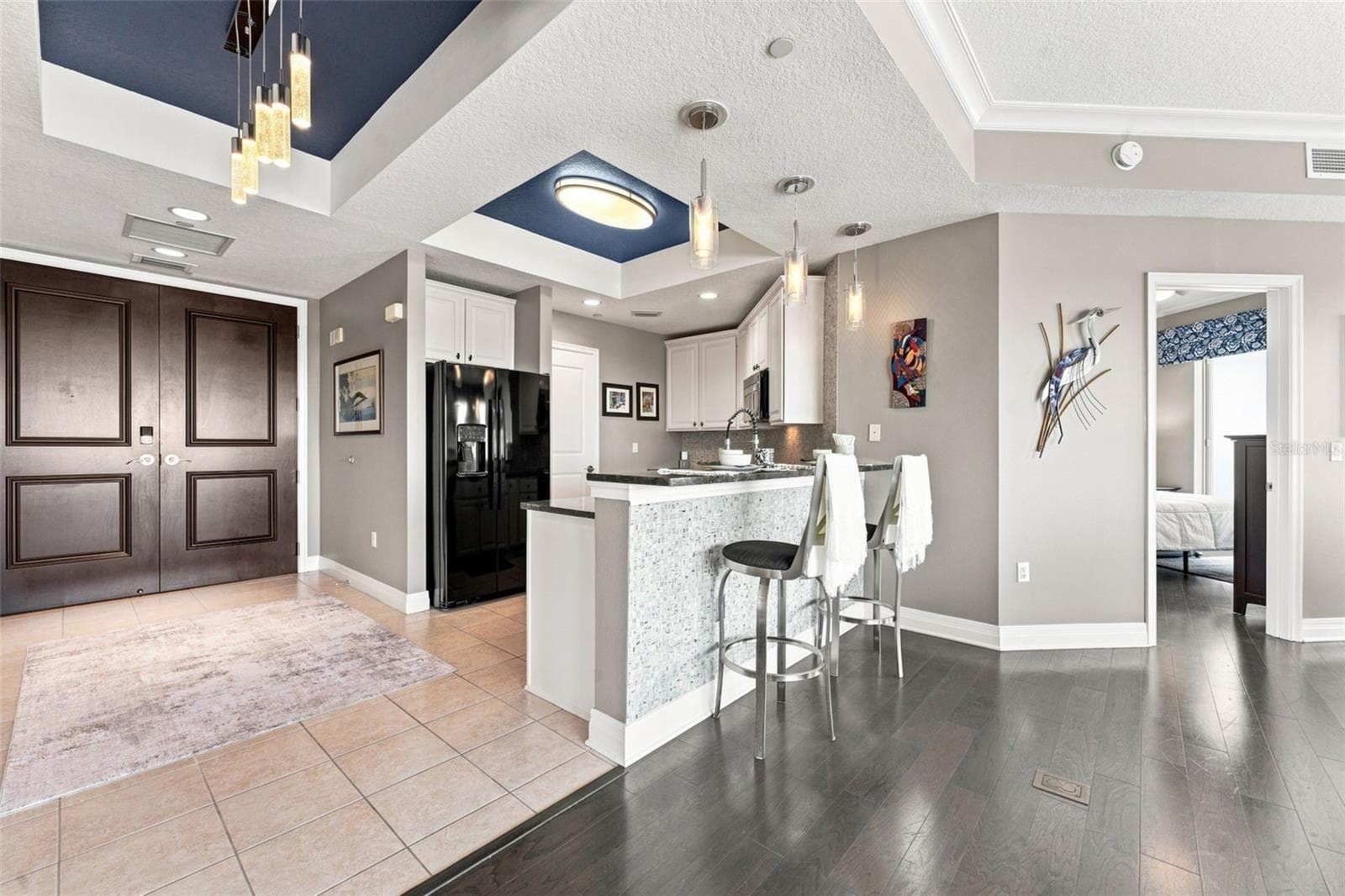 1209 E Cumberland Ave #1404 photo 3
