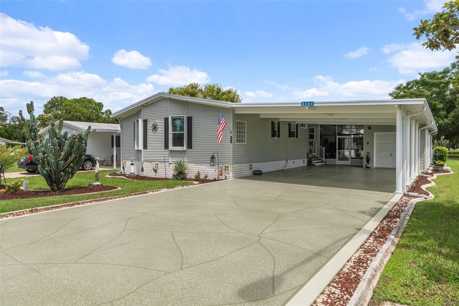 8084 Little Tee Ln photo 3