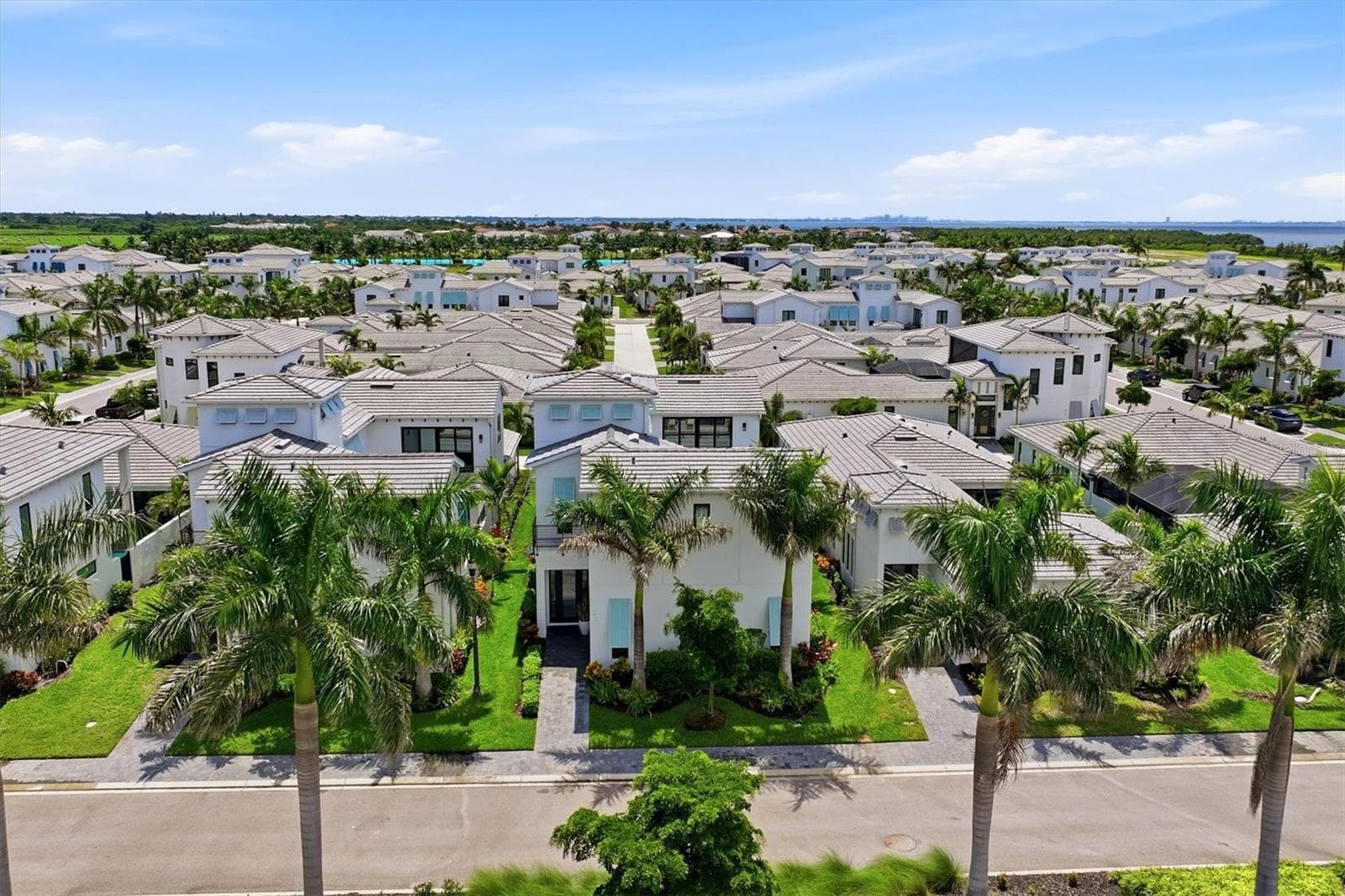 5935 Redbay Blvd photo 4