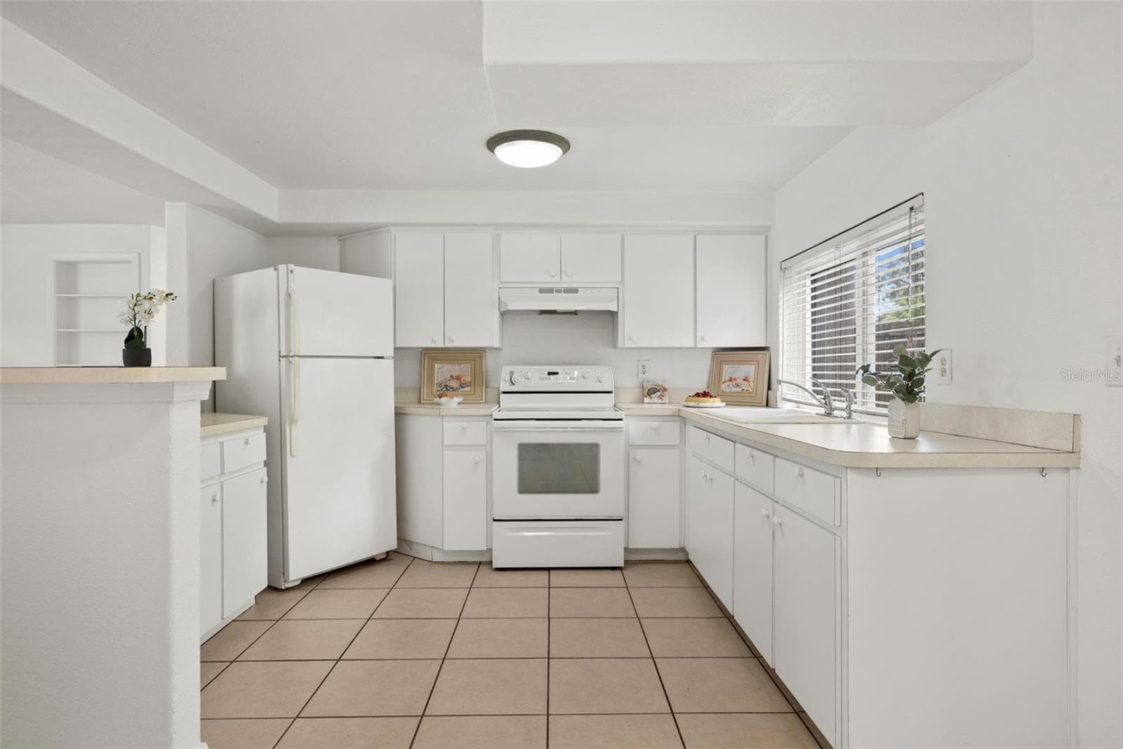3438 Kimberly Oaks Dr photo 5