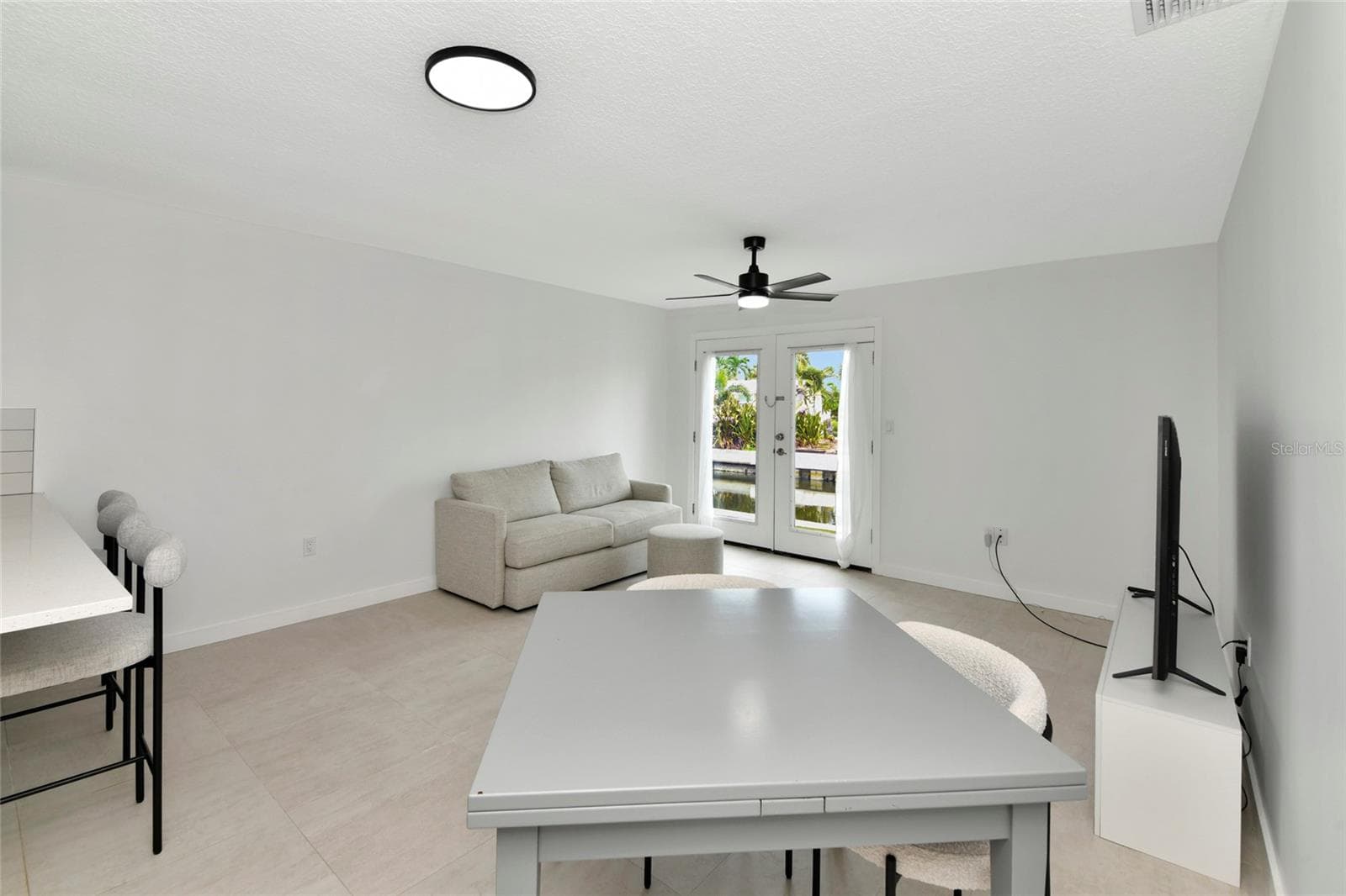 729 Saint Judes Dr S #2 photo 5