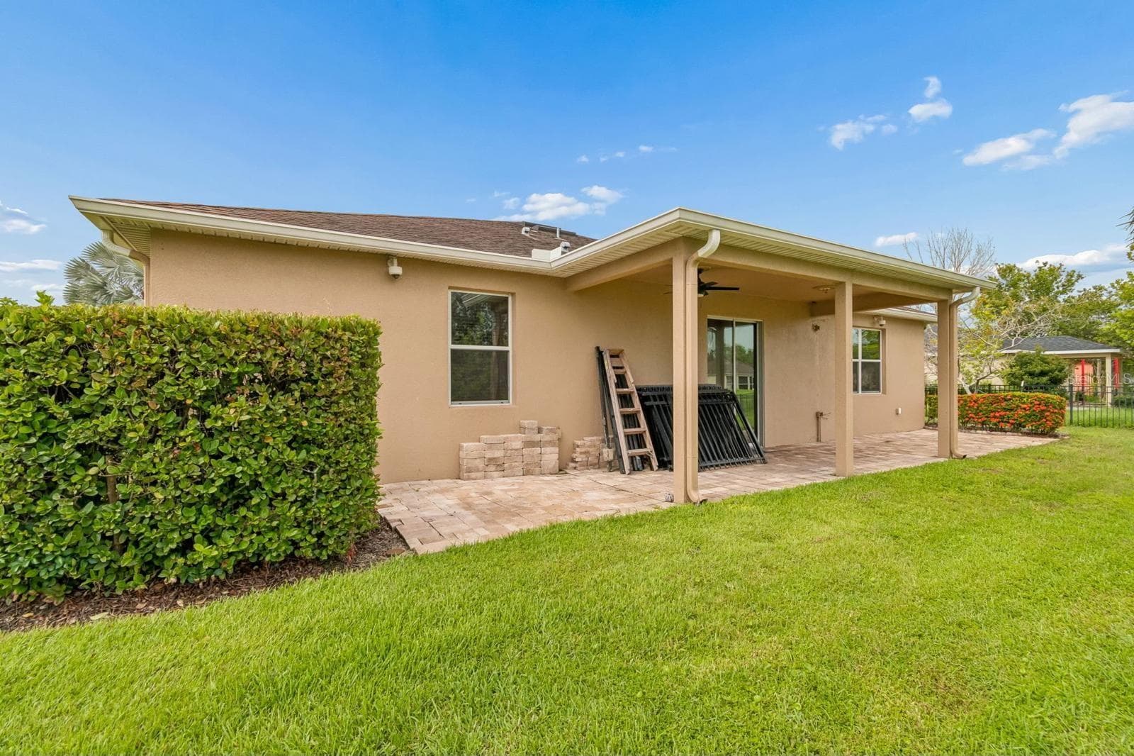 5406 Sandy Shell Dr photo 3