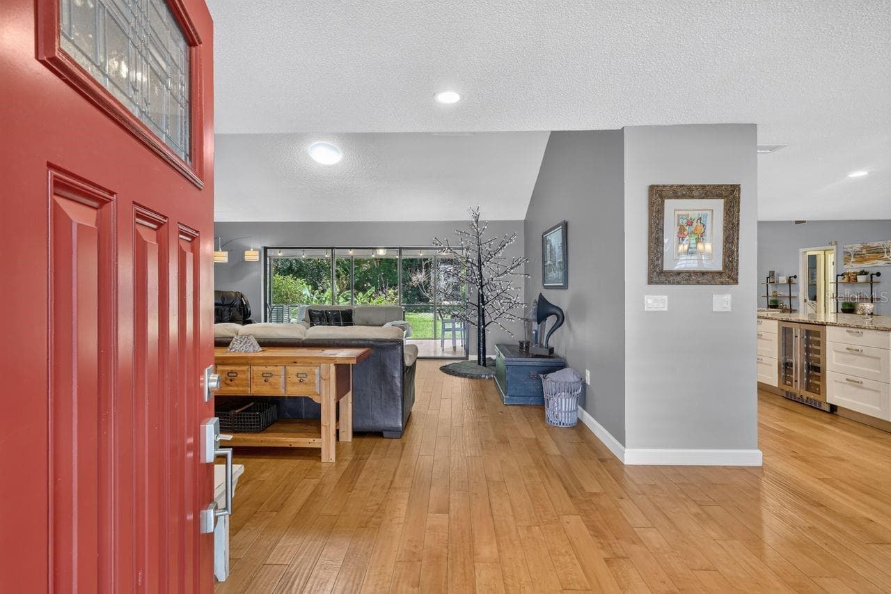 4395 Oak View Dr photo 5