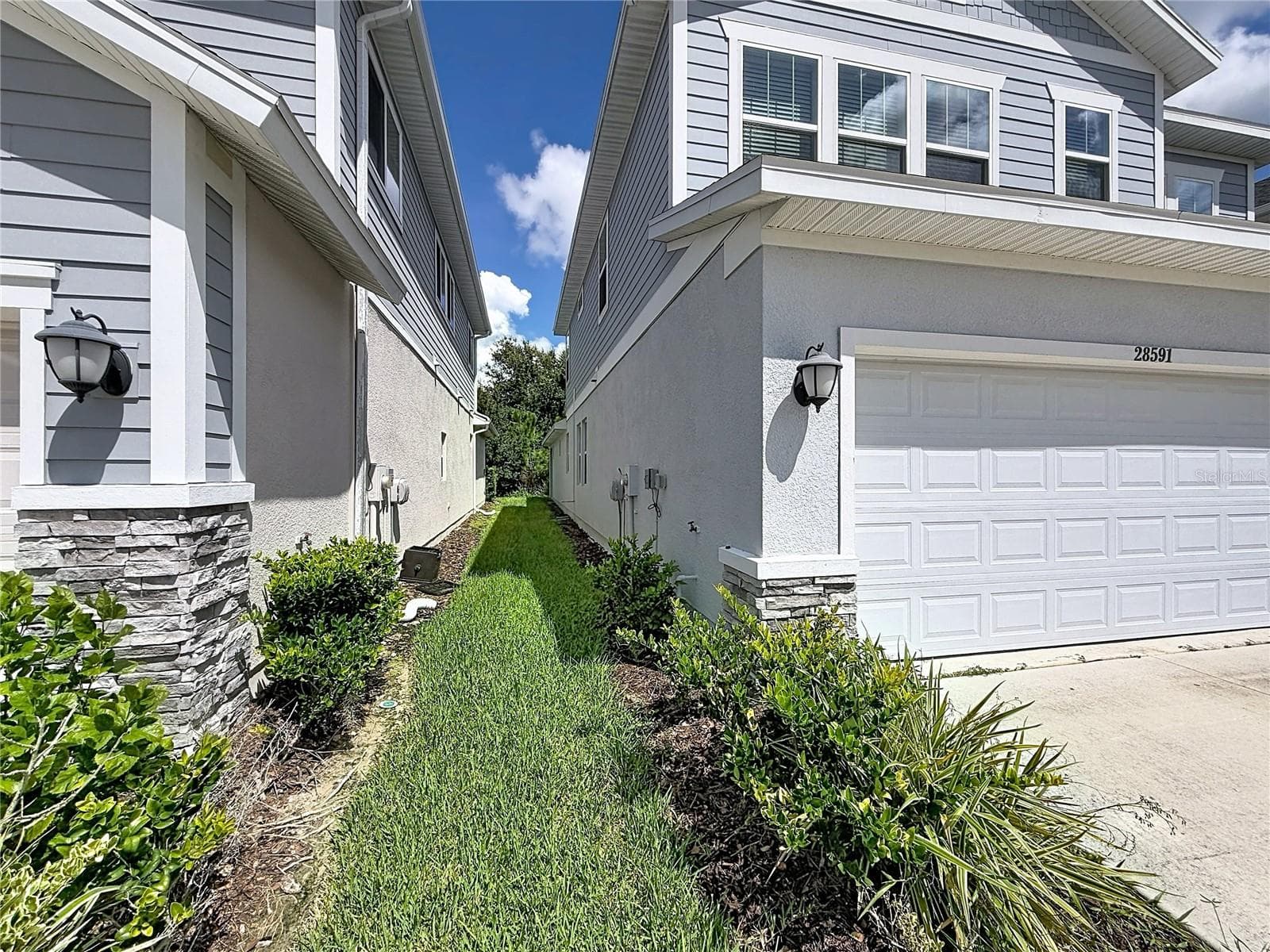 28591 Cozy Creek Dr photo 4