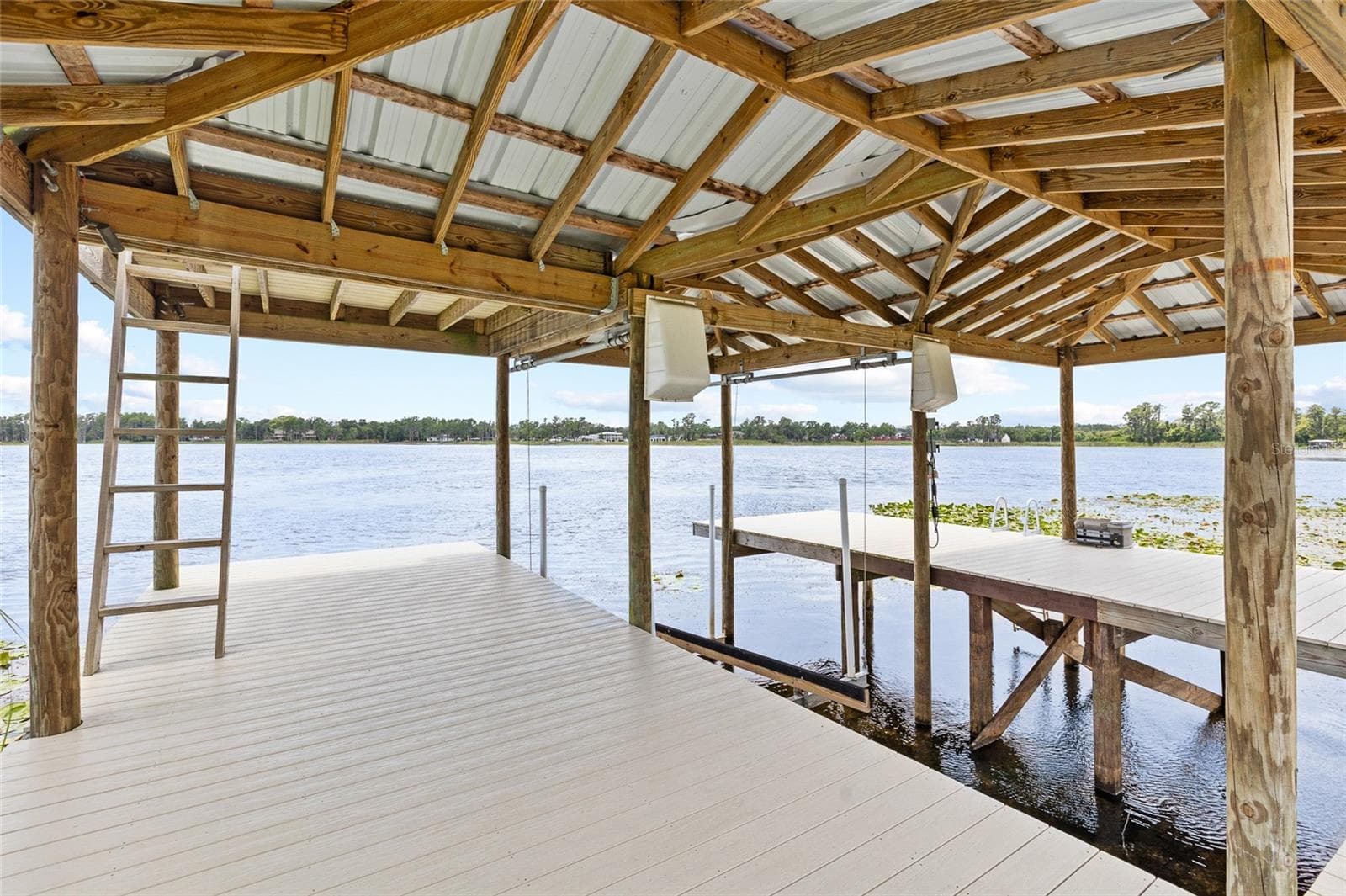 18200 Cypress Cove Ln photo 4