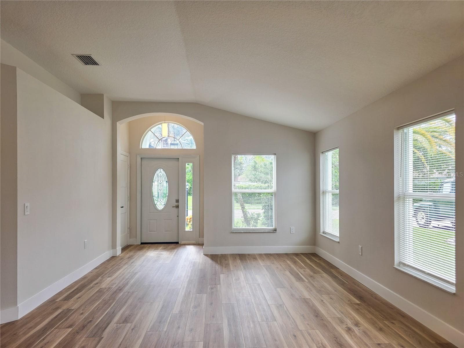12026 Winding Woods Way photo 3