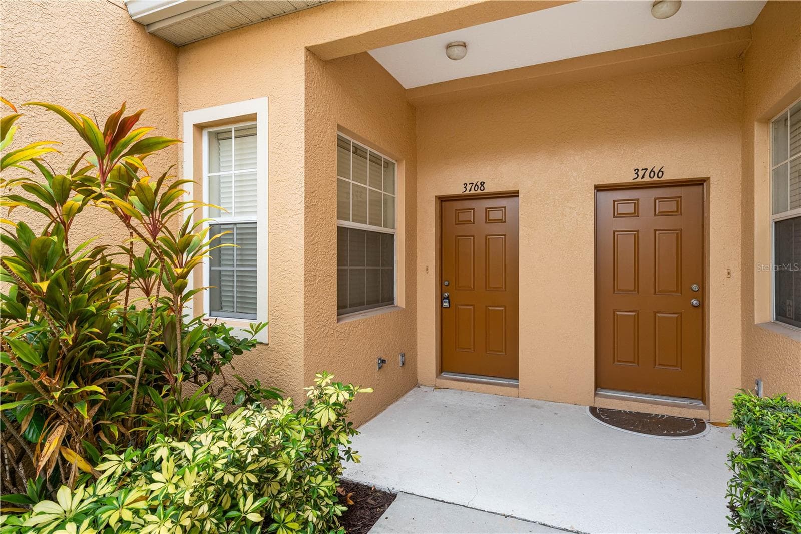 3768 Parkridge Cir #23-104 photo 4