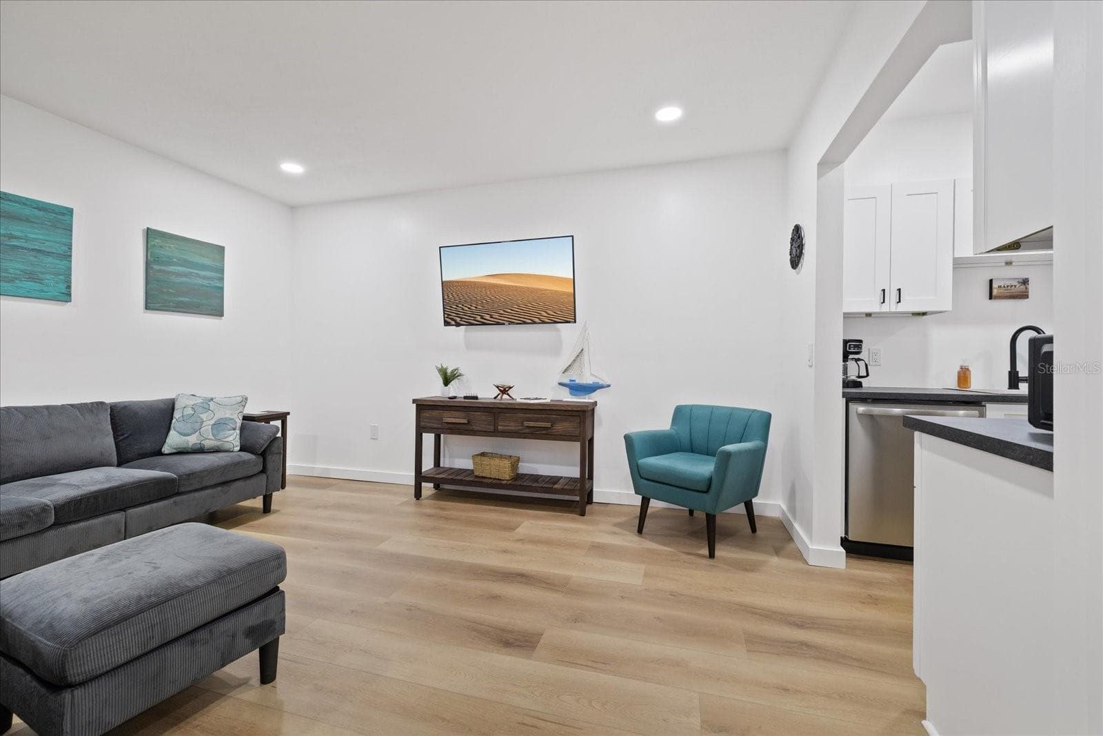 253 Rex Pl #B photo 5