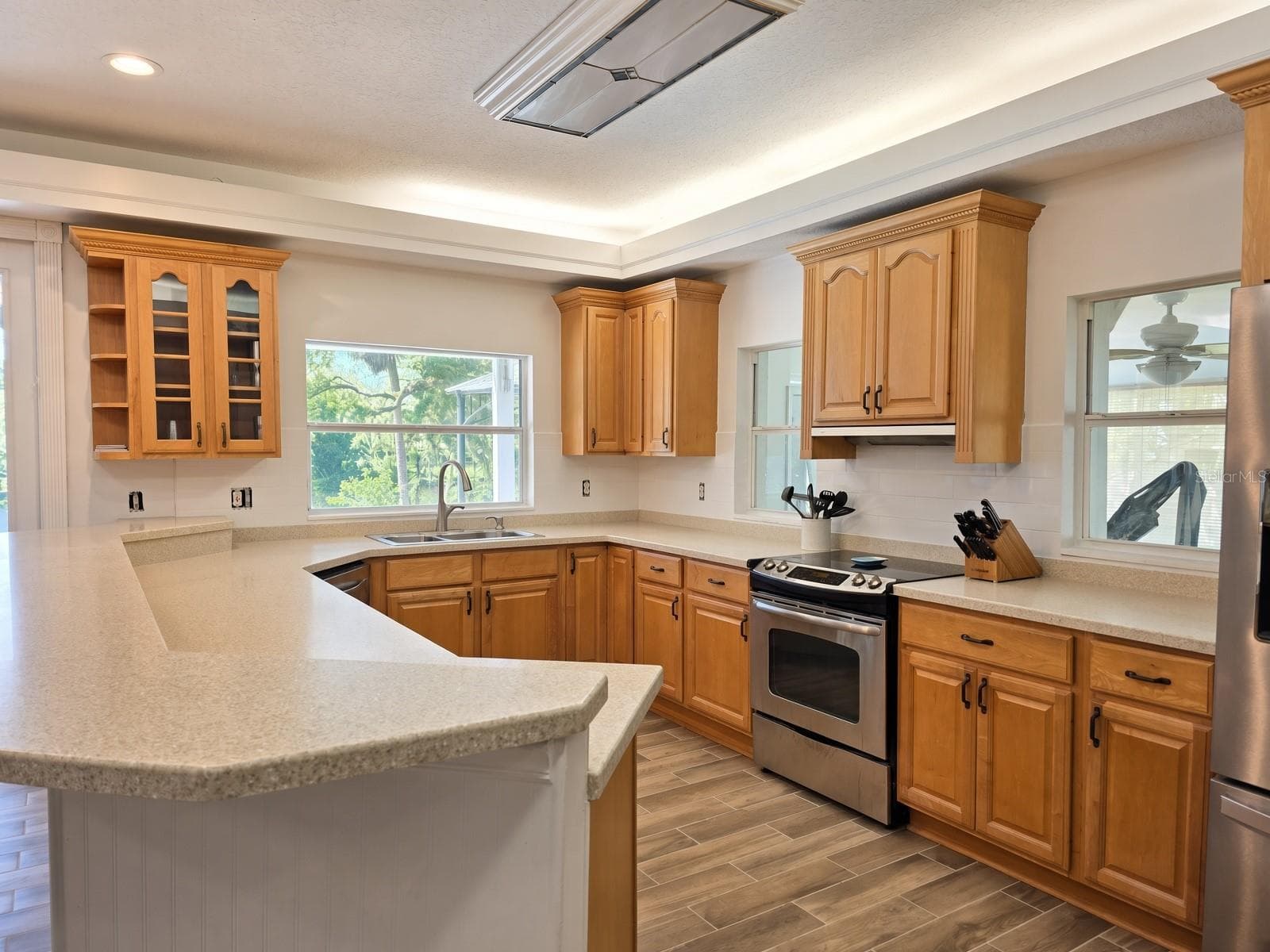 9303 Alice Ln photo 2