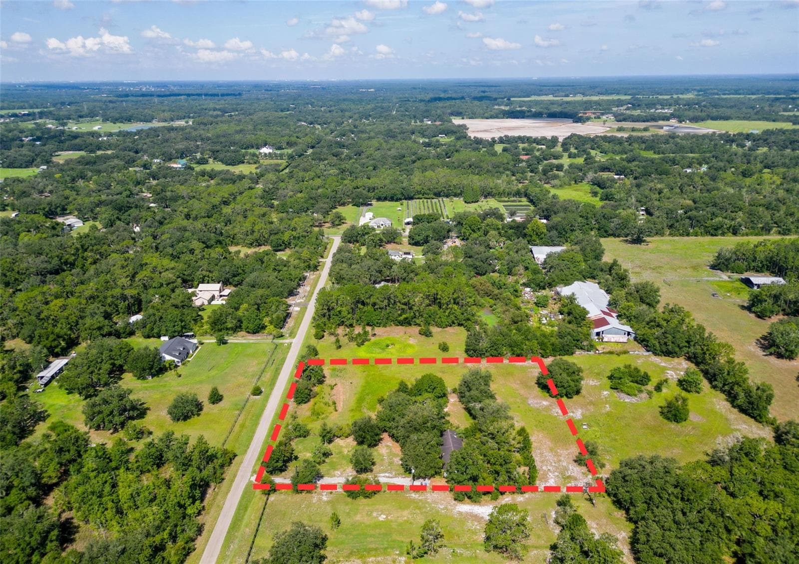 6020 Kelly Rd photo 3
