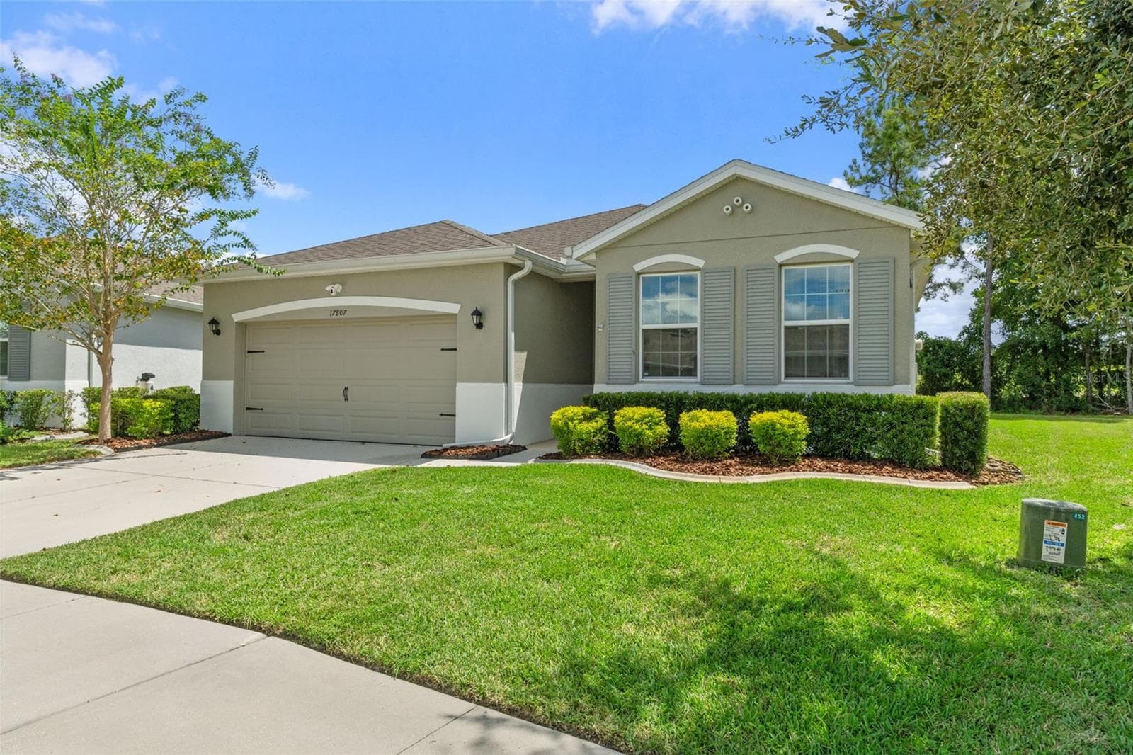 17807 Garsalaso Cir photo 2