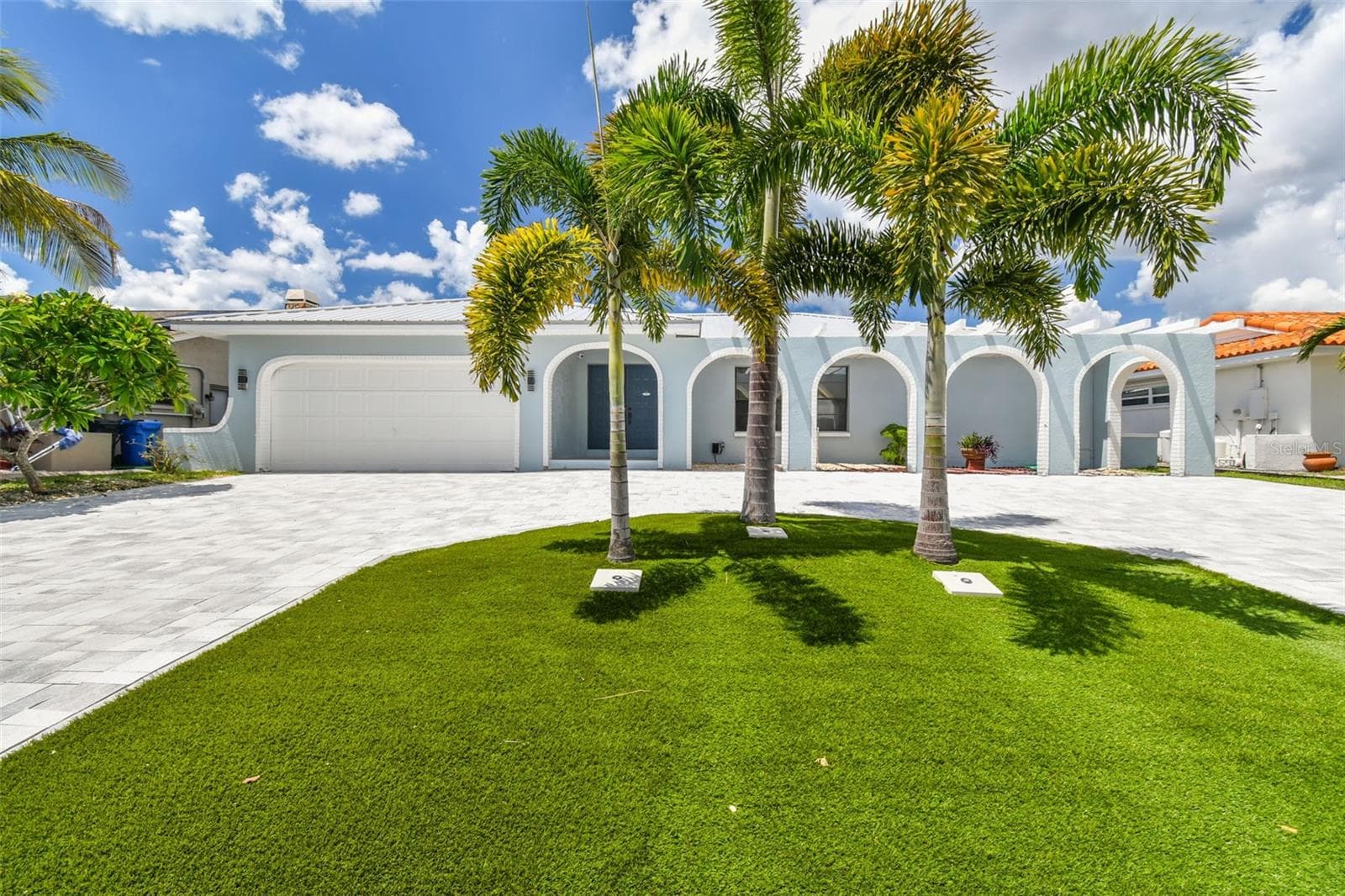 919 Chipaway Dr photo 4