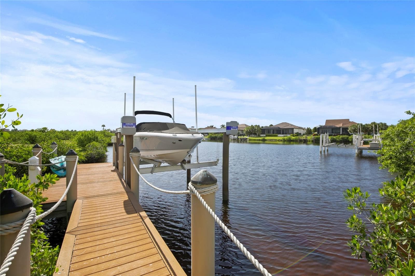 1622 Channelside Pl photo 3