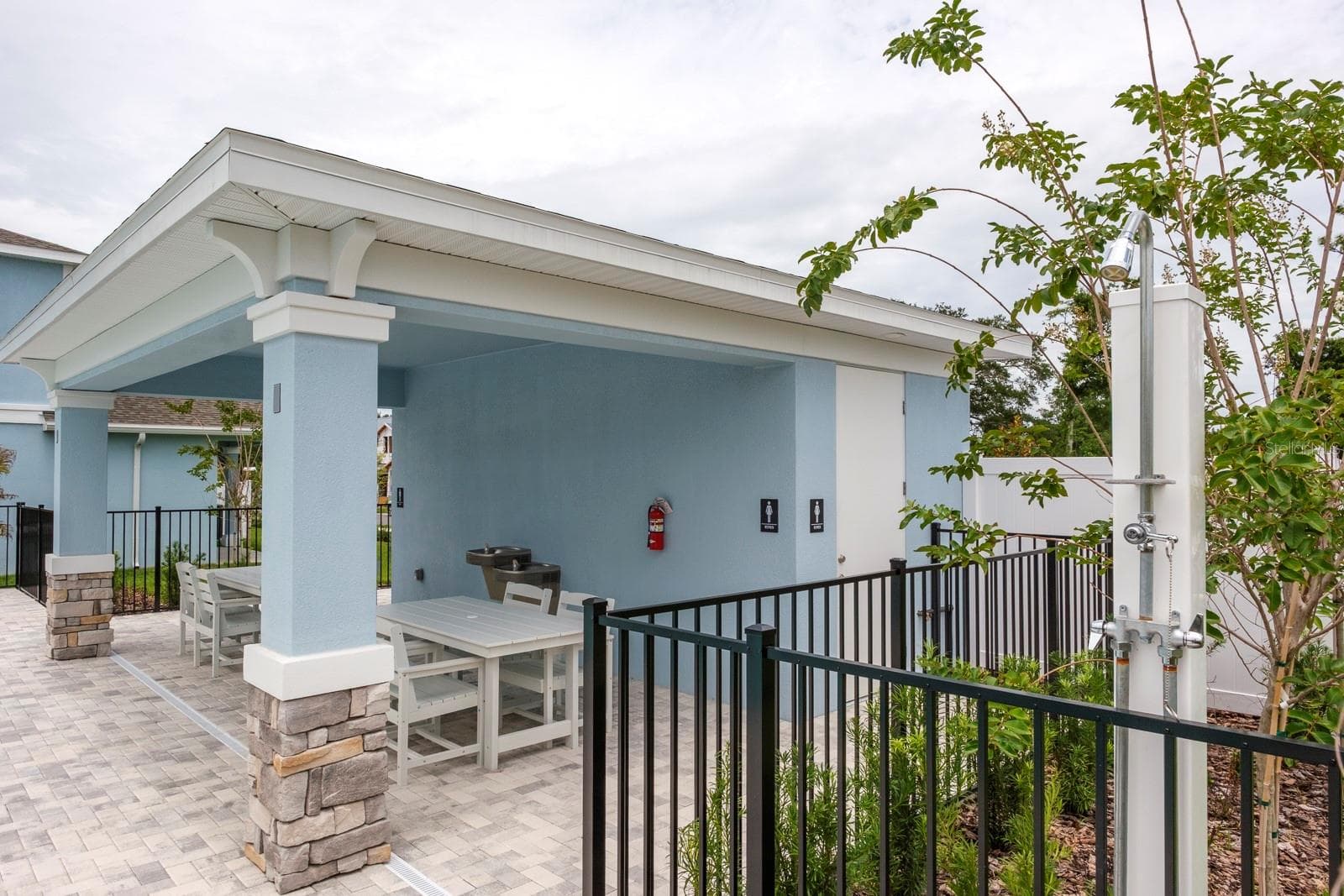 2540 Mario Way photo 5