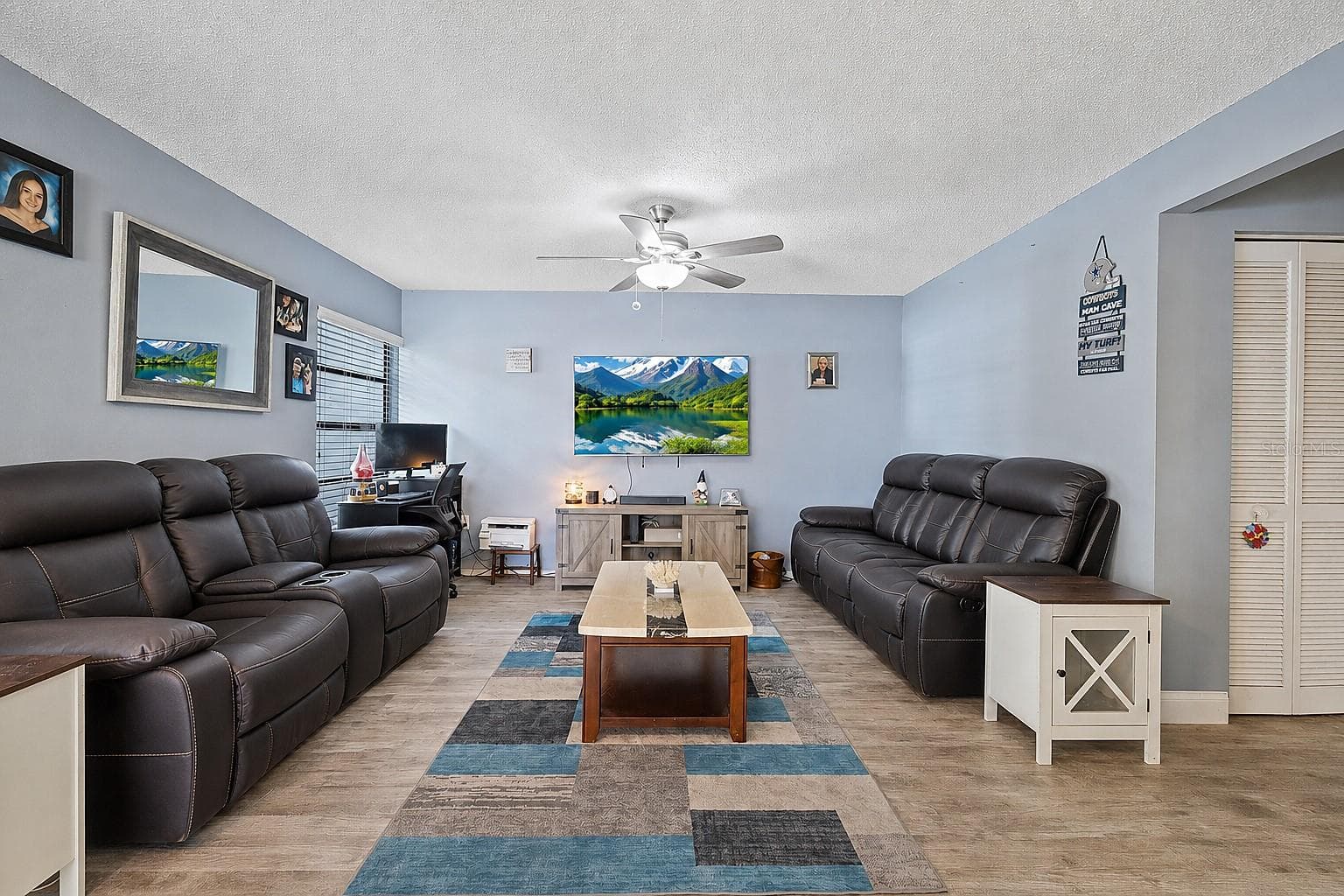 803 Fairwood Ln photo 4
