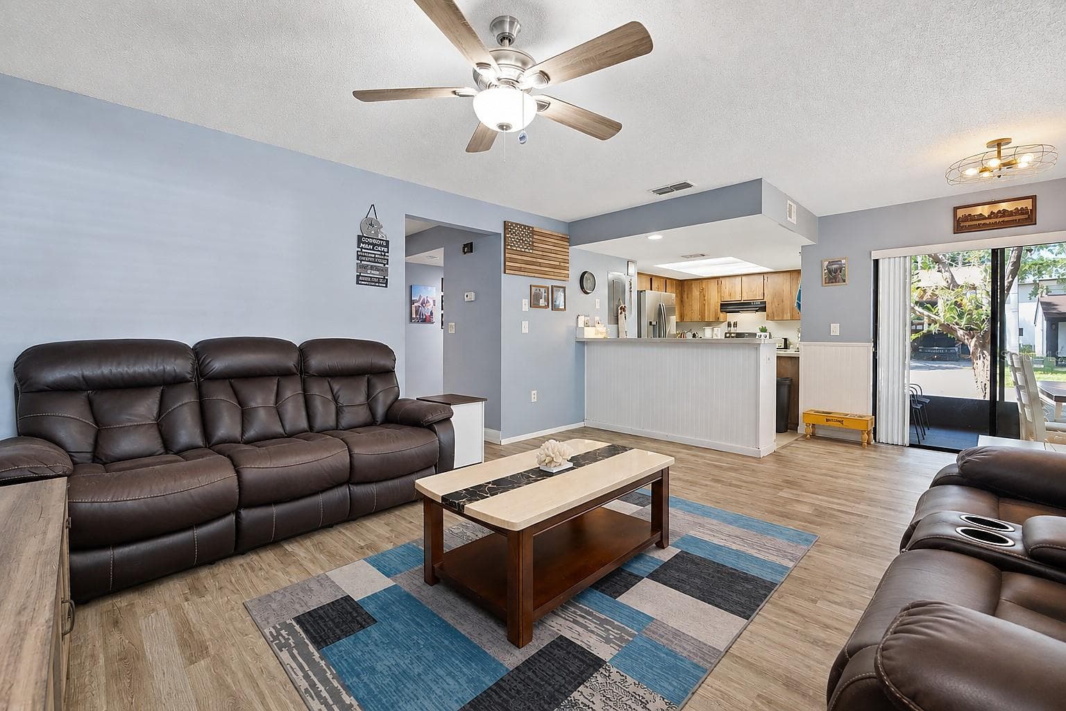 803 Fairwood Ln photo 5