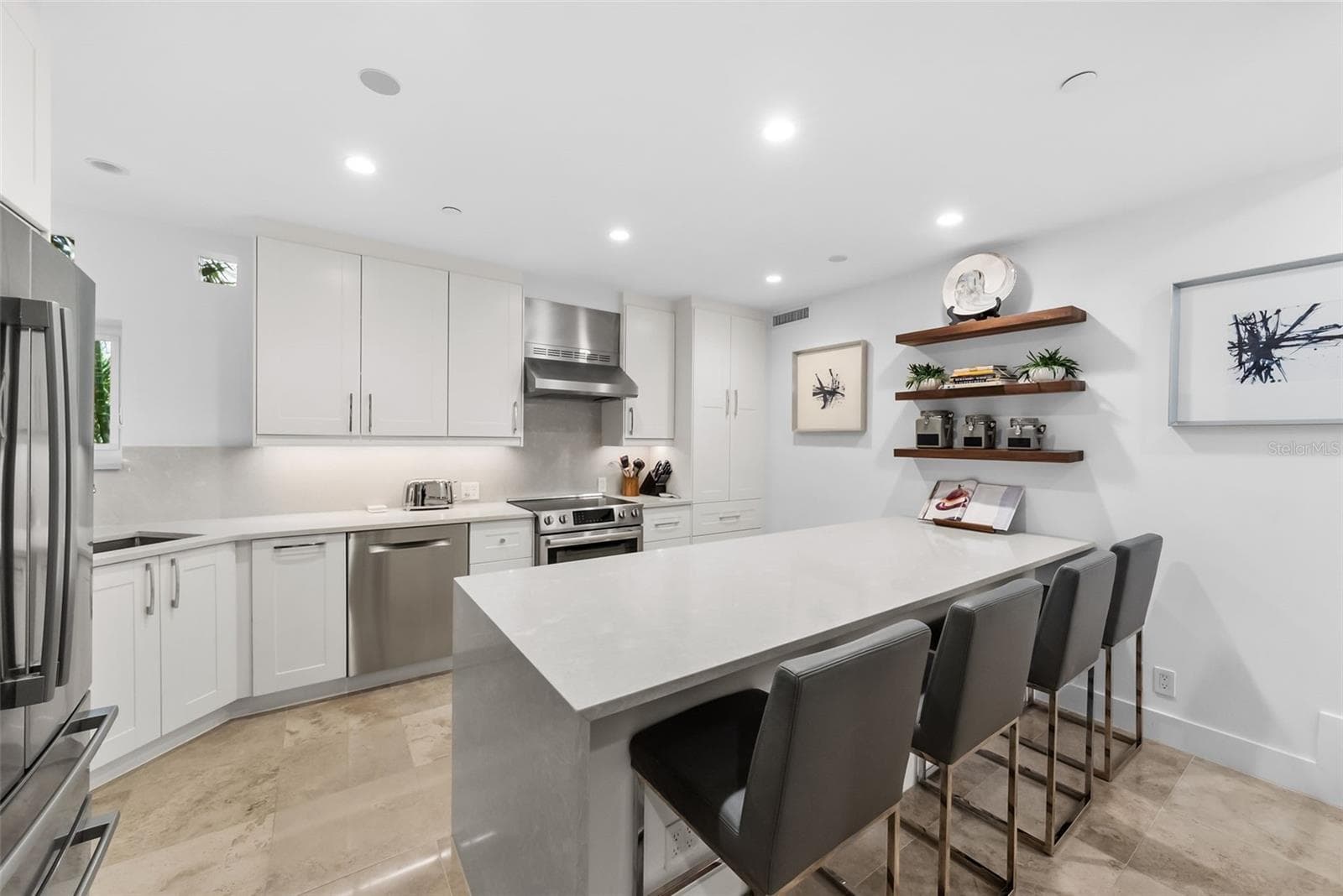 4950 Bayshore Blvd #25D photo 5