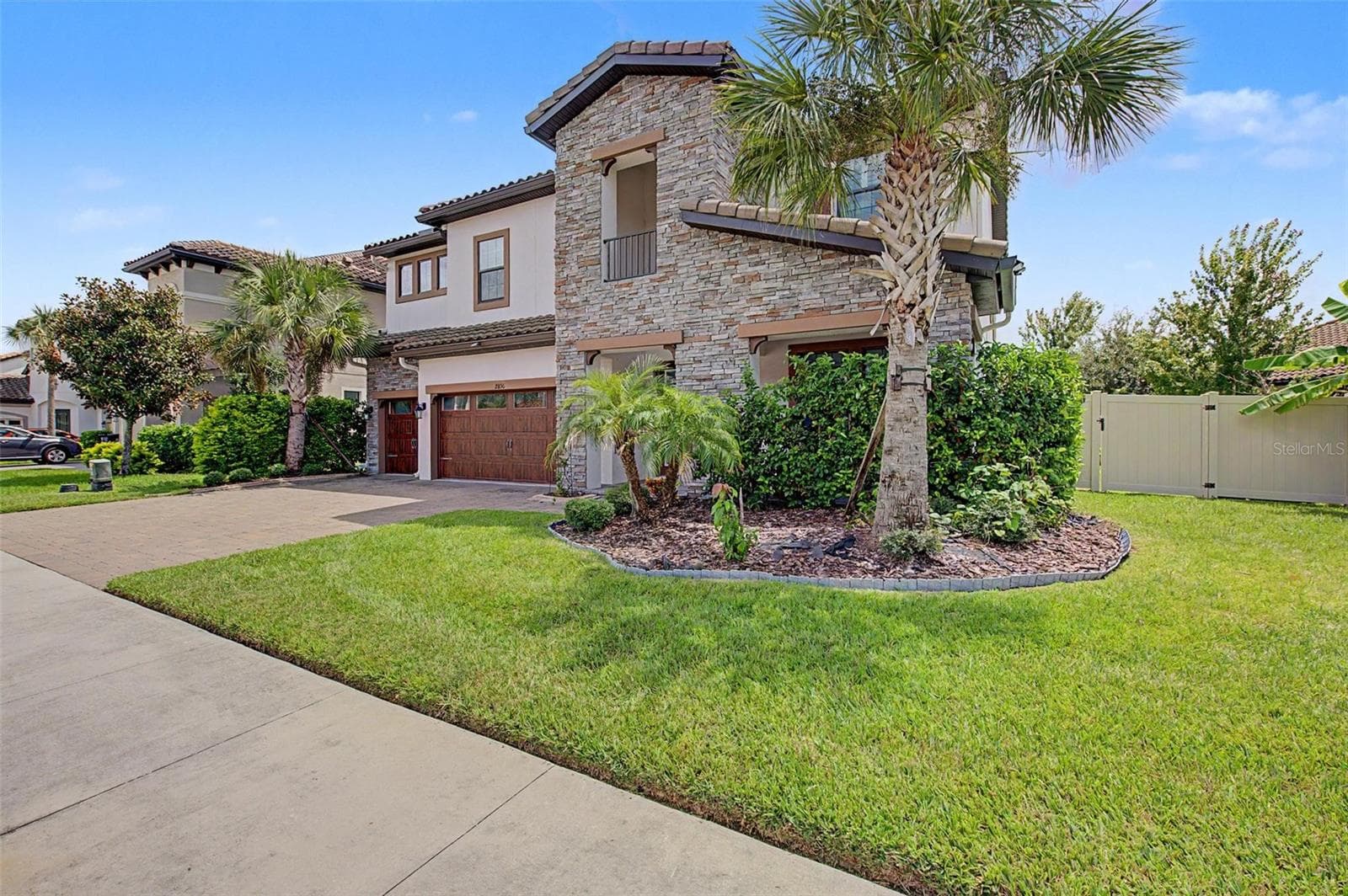 21616 Amelia Rose Way photo 3