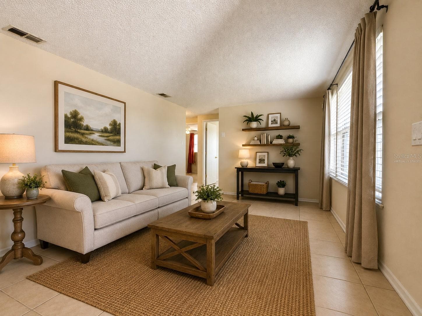 2414 Tahitian Dr photo 5