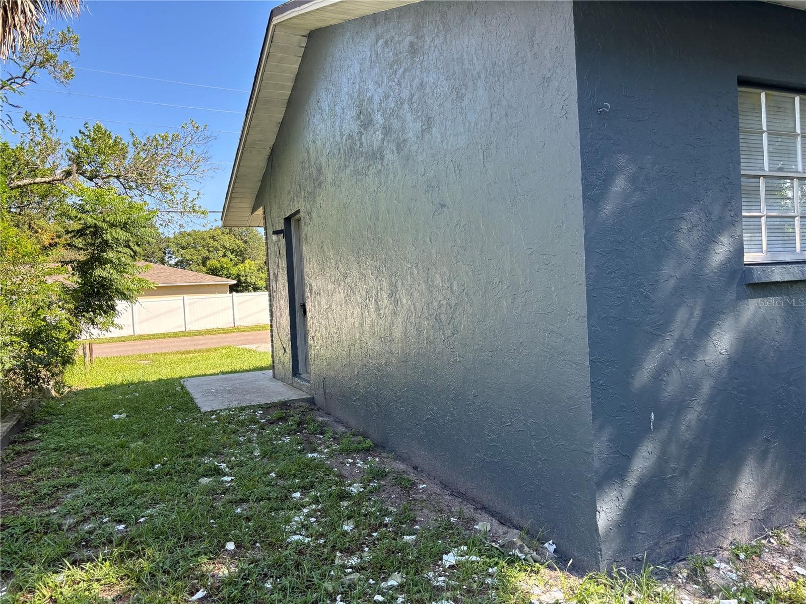 38342-38344 12th Ave photo 3