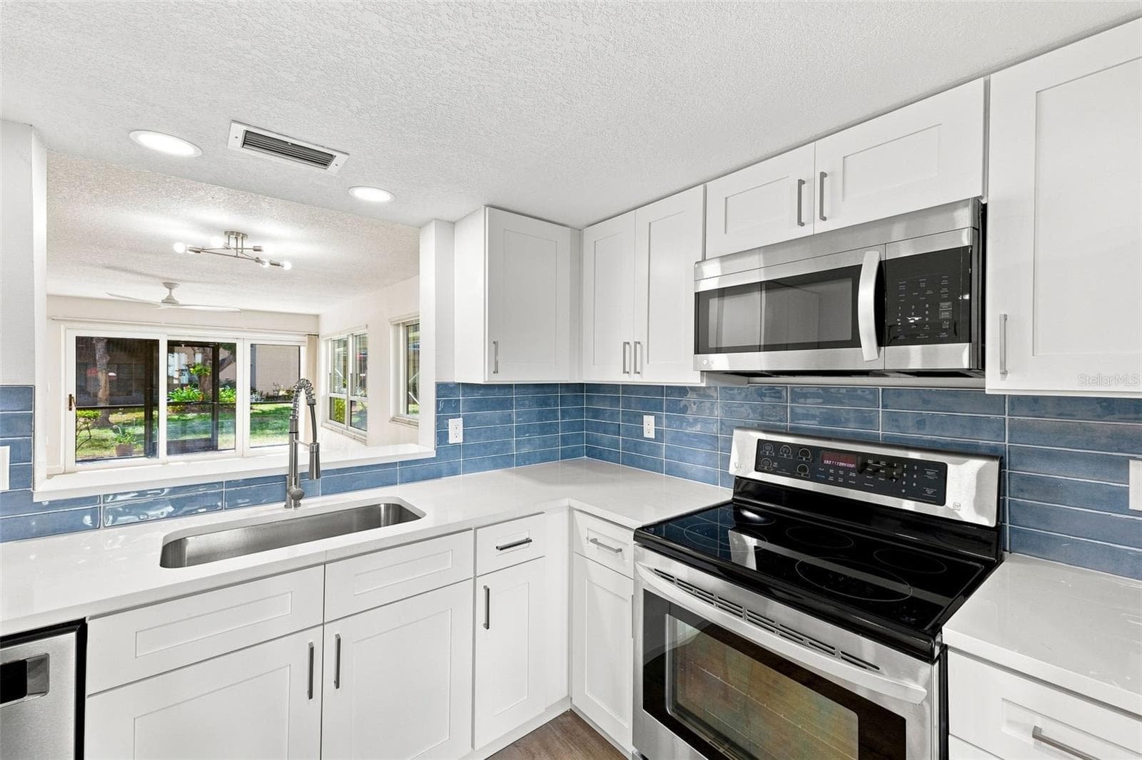 700 Starkey Rd #311 photo 4