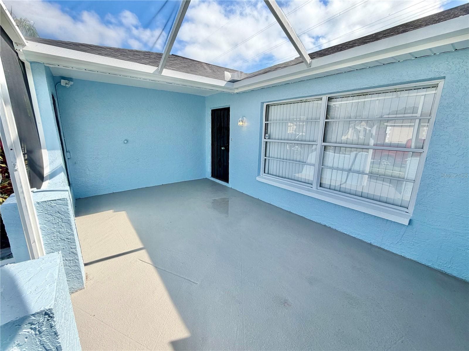 1202 Mandarin Dr photo 4