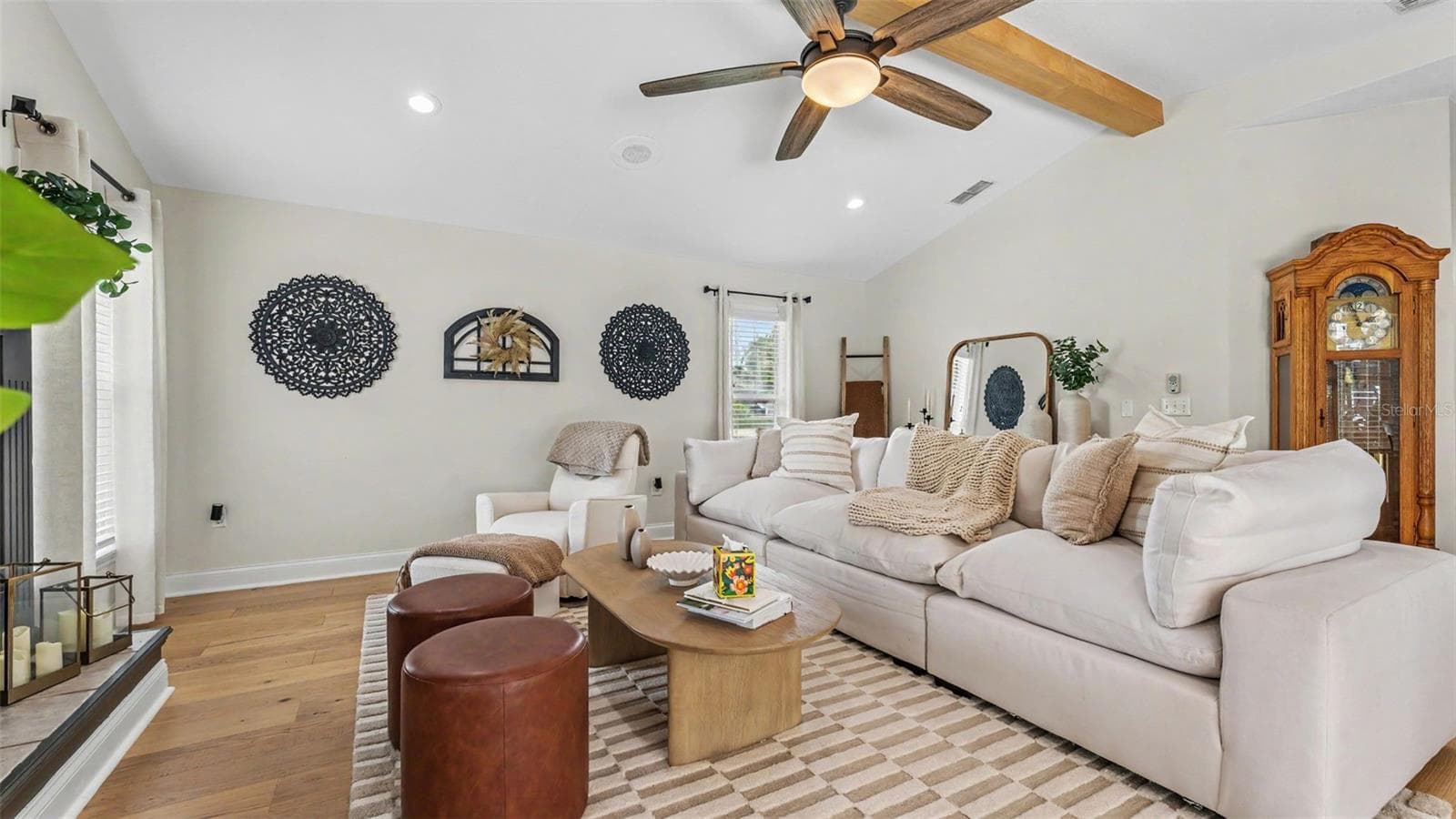 2267 Malachite Dr photo 5