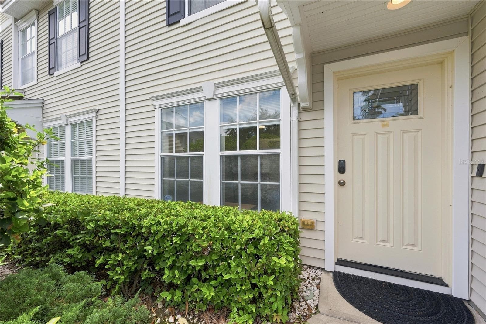 13158 Thoroughbred Loop photo 2