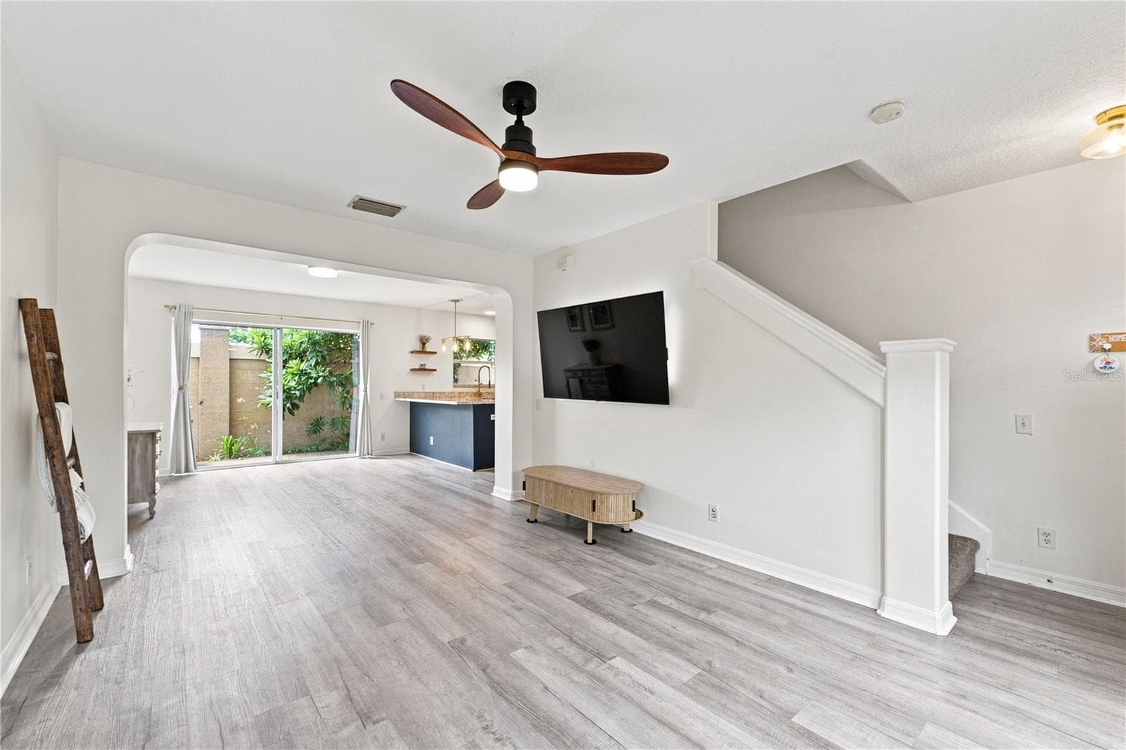 13158 Thoroughbred Loop photo 5