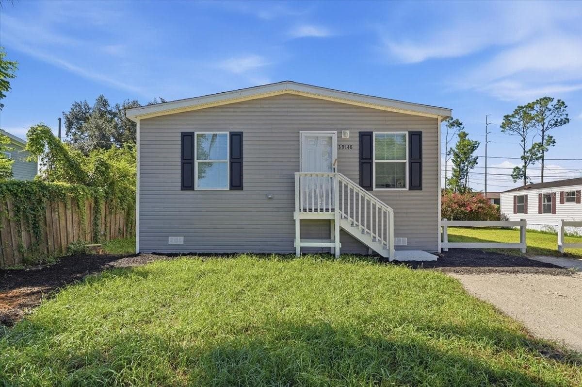 39148 Orient Ave photo 5