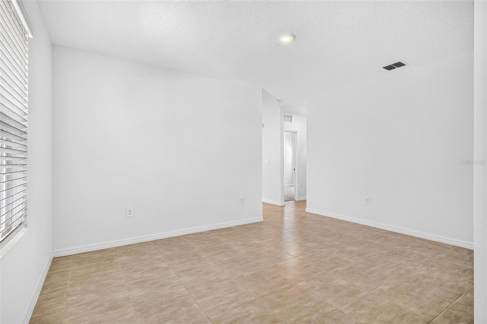 12449 Whisk CT photo 4