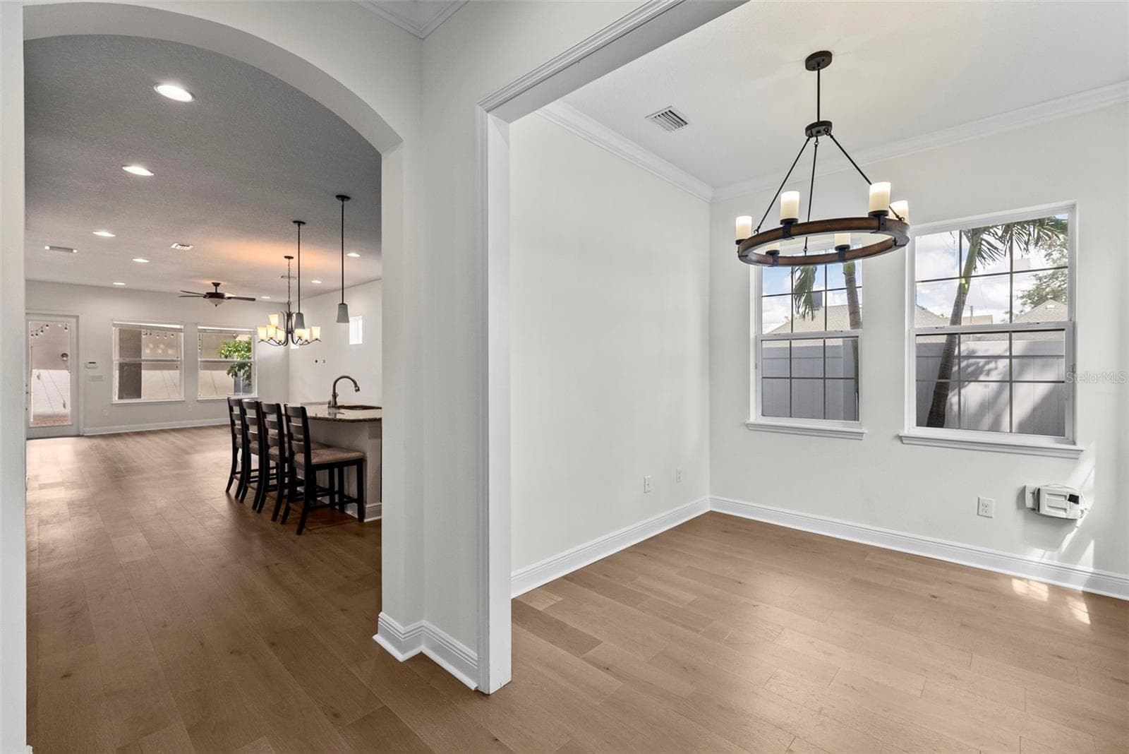 207 S Moody Ave #A photo 4