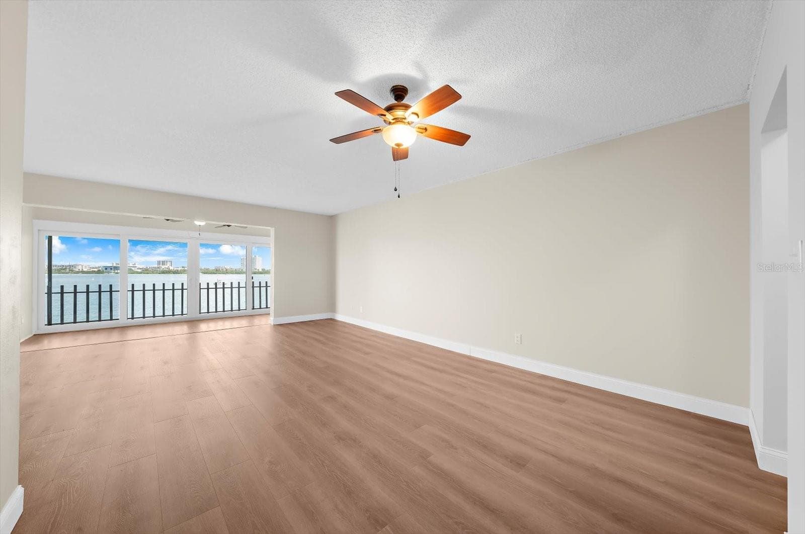 868 Bayway Blvd #307 photo 5