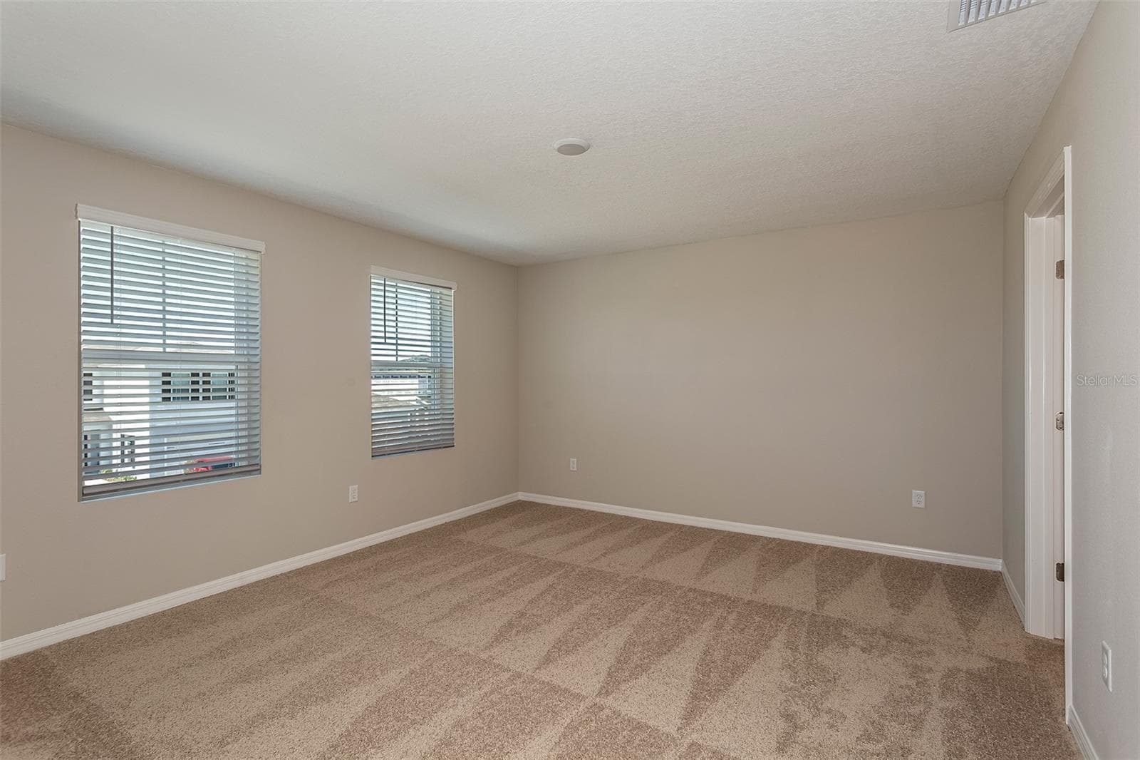 34594 Scenic Meadow Dr photo 4