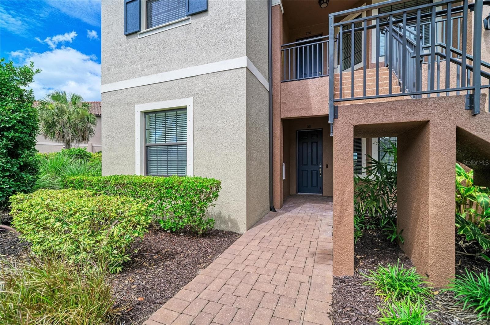 13815 Messina Loop #101 photo 2