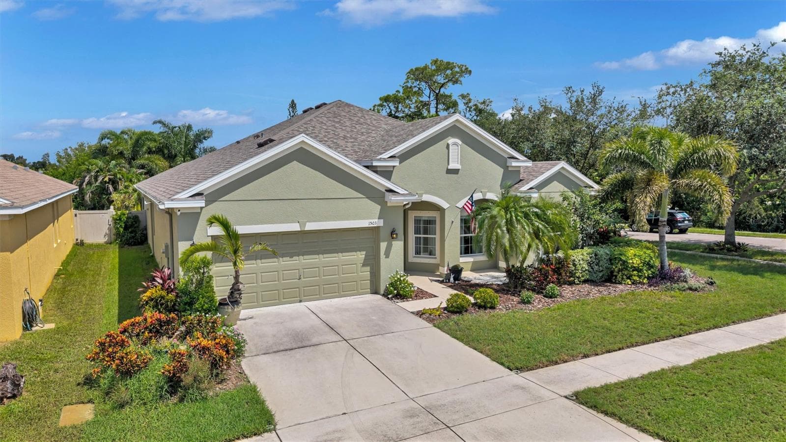 1503 Yale Castle CT photo 3