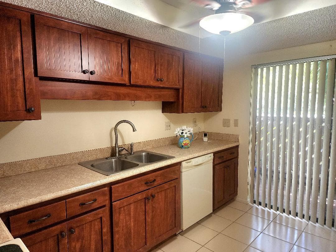 603 Baldwin Ave #B photo 4
