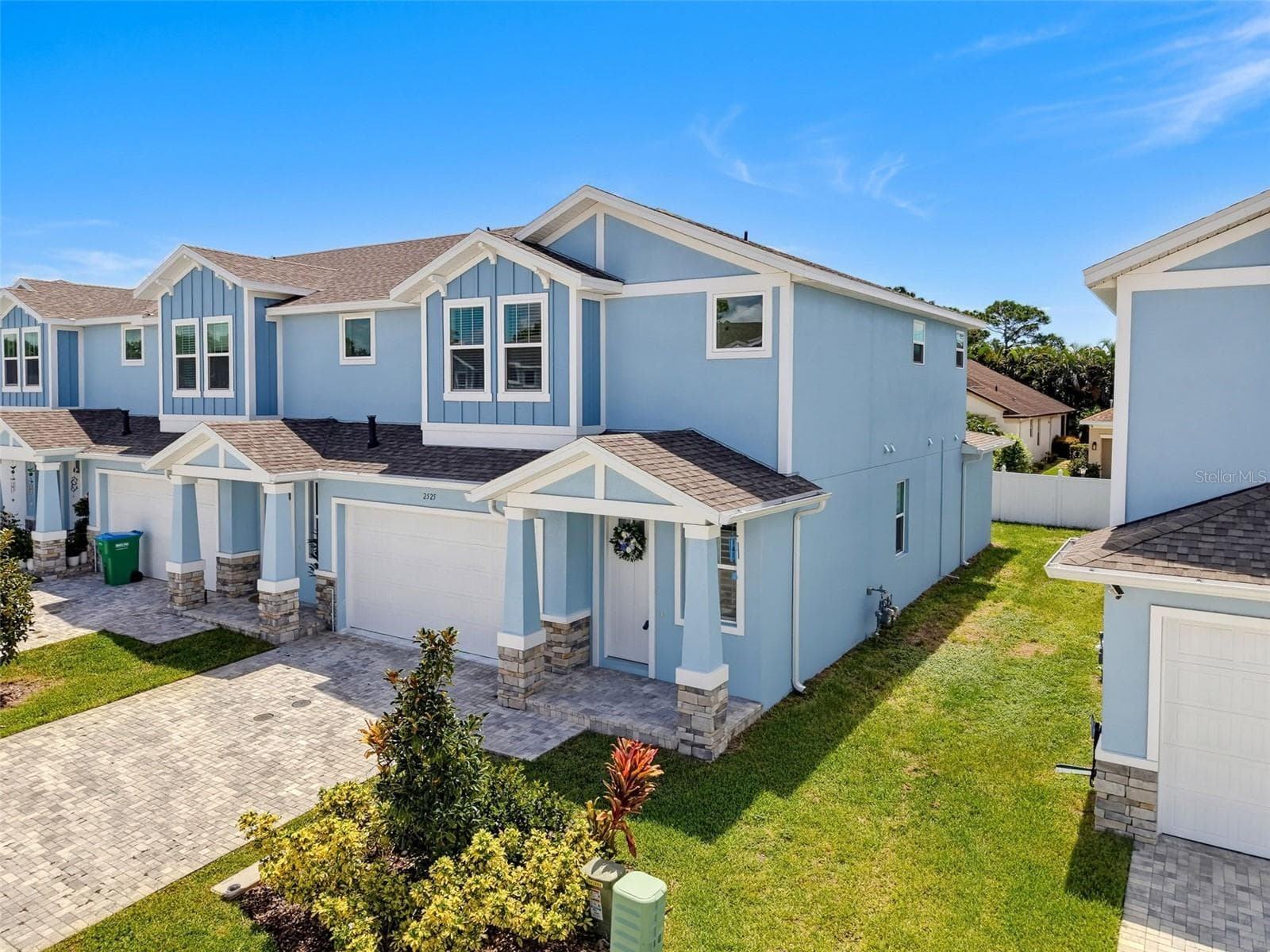 2525 Mario Way photo 3