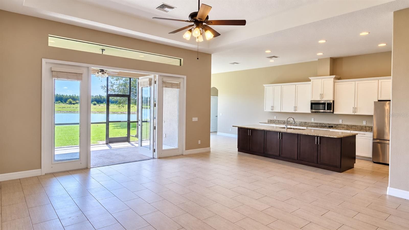 10619 Mistflower Ln photo 4