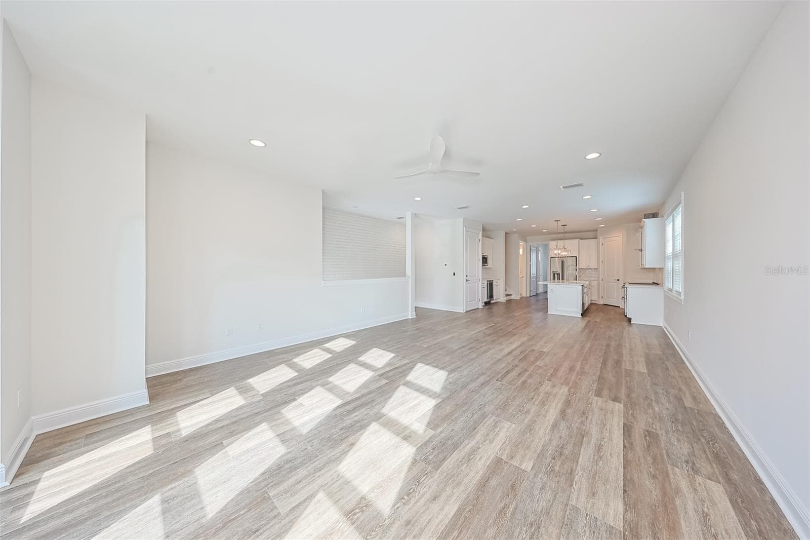 203 Danube Ave #1 photo 5