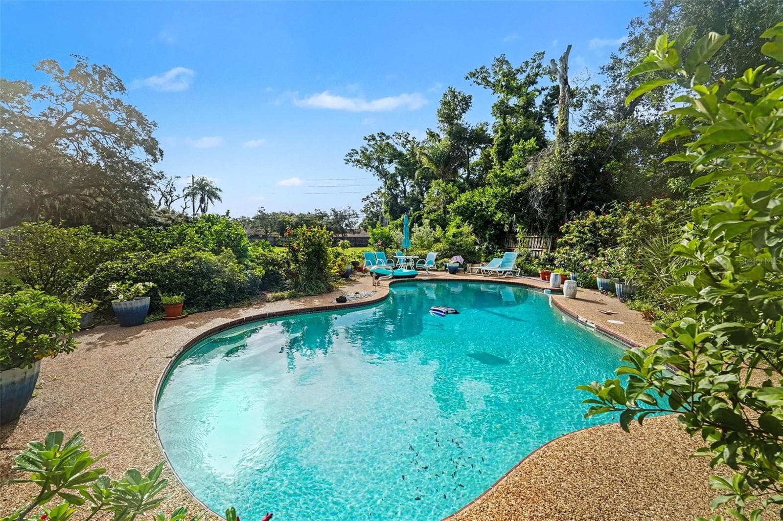 2300 Kent Dr photo 4