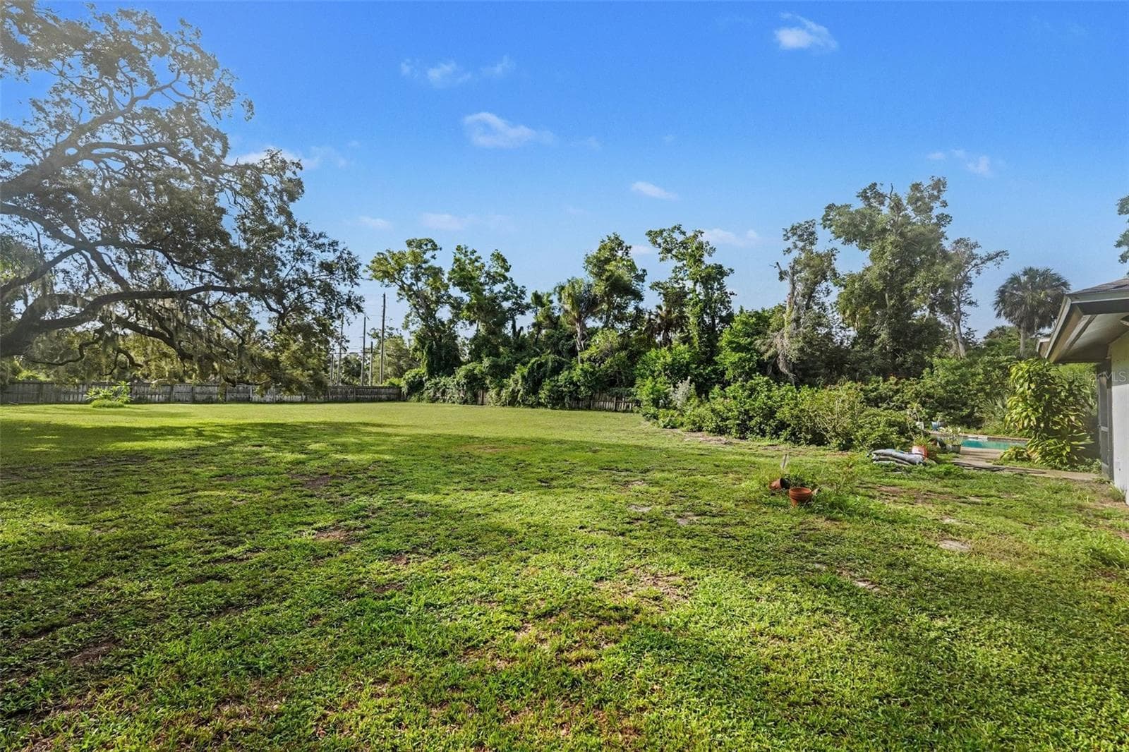 2300 Kent Dr photo 5