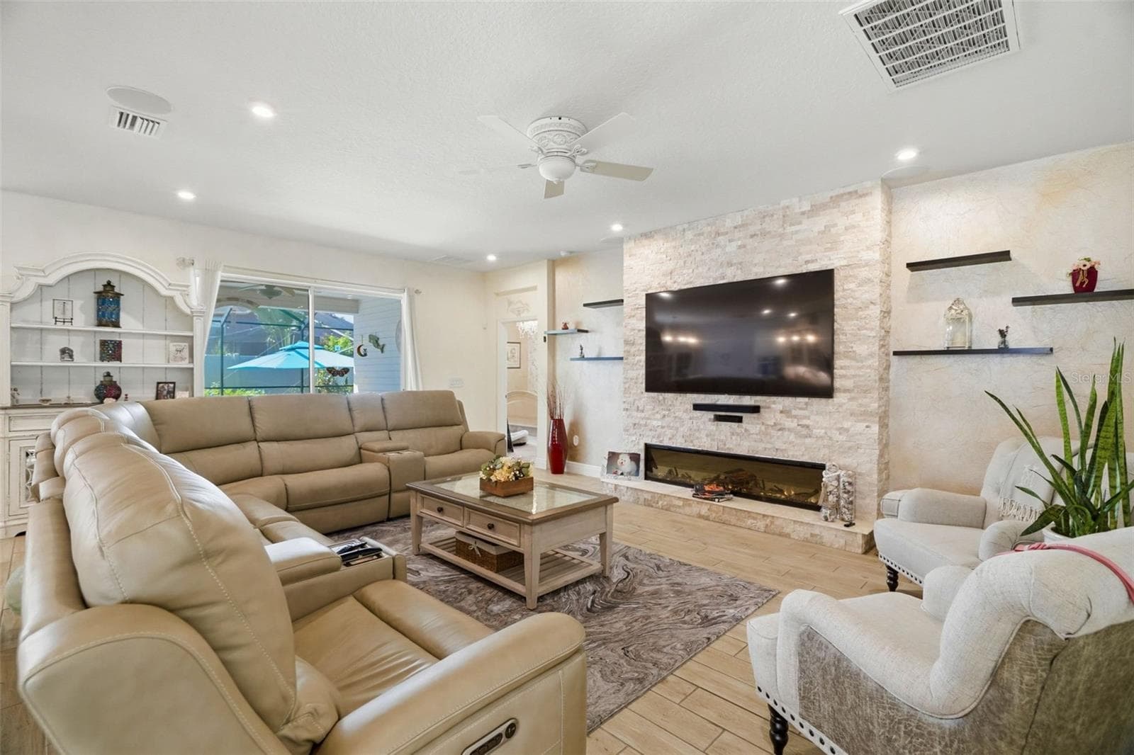 11750 Lake Lucaya Dr photo 4