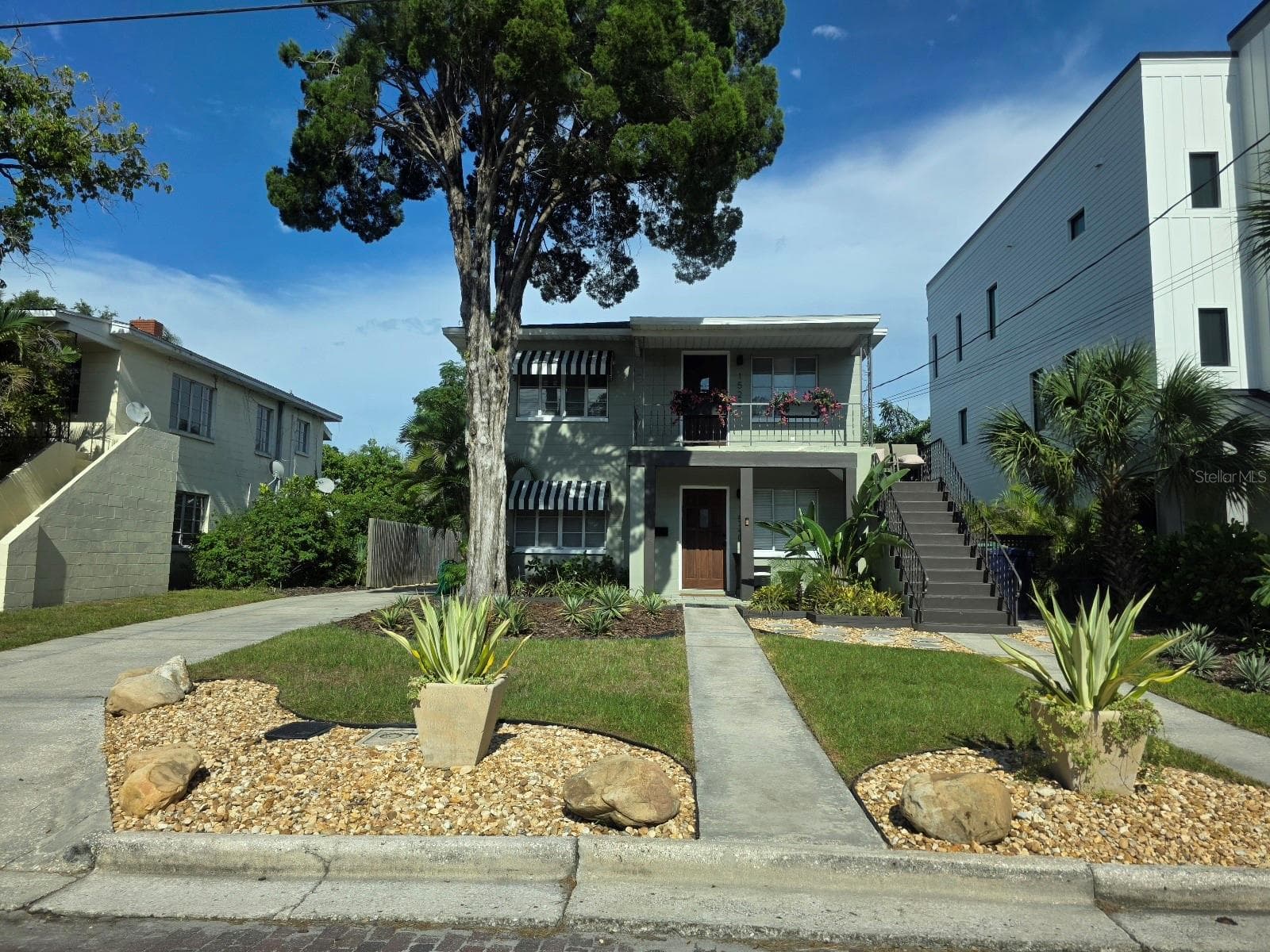 1520 S Habana Ave photo 4