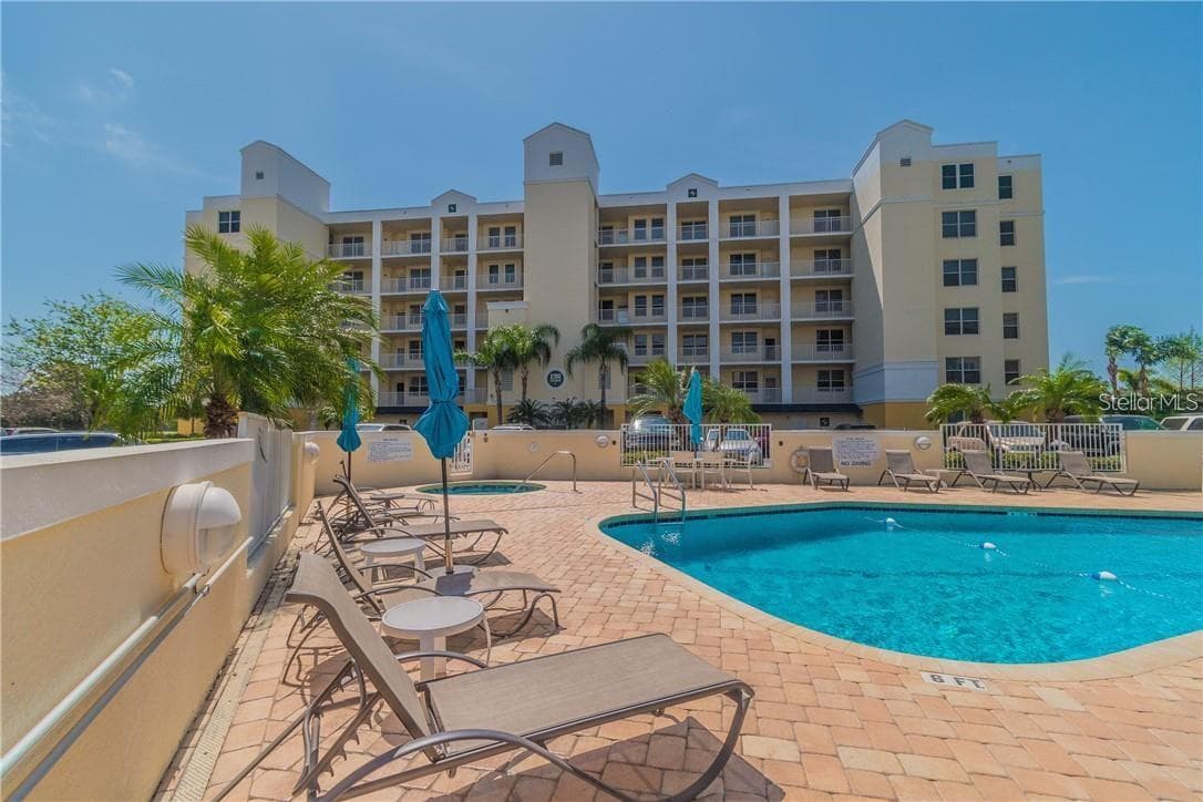 1200 Country Club Dr #2106 photo 2