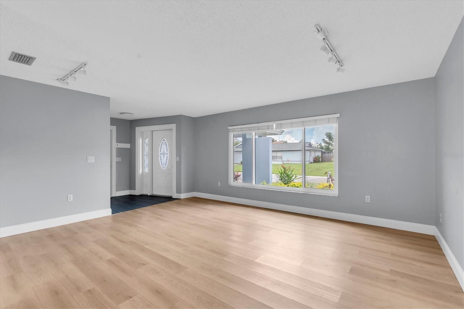 4159 Mallard Dr photo 4