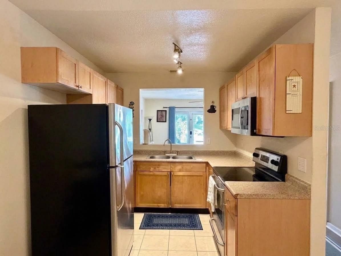 4744 Snook Dr SE photo 3